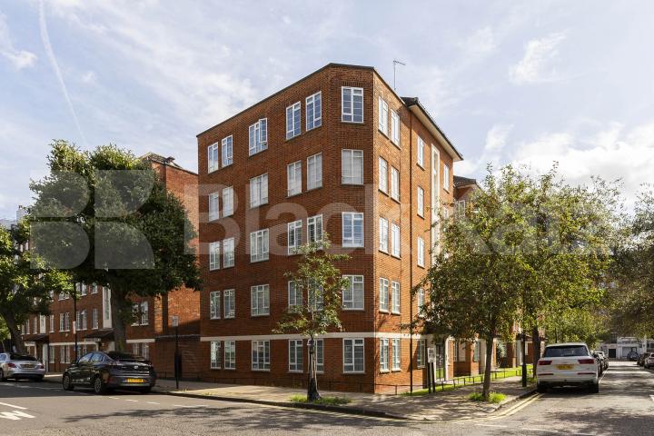 Recently refurbished 3 bedroom apartment by Regents Park & St Johns Wood Tube  Shannon Place , St Johns Wood / Regents Park